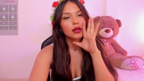 Snapshot of junbootix chatting on March 1, 7:04 pm ANGELINA indepen camgrl online show from March 1, 7:04 pm