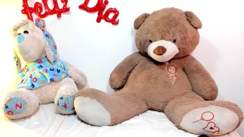 Snapshot of junbootix chatting on September 29, 4:45 pm ANGELINA indepen camgrl online show from September 29, 4:45 pm