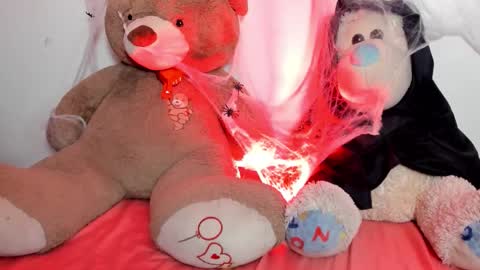 Snapshot of junbootix chatting on October 13, 11:16 pm ANGELINA indepen camgrl online show from October 13, 11:16 pm