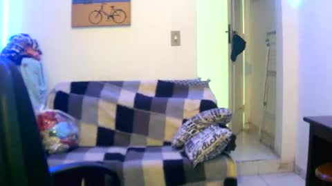 Mia online show from October 12, 3:38 am