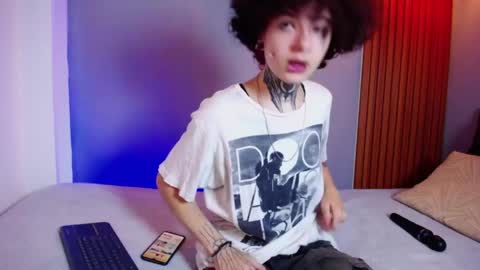 JuneBlake  online show from April 1, 2:03 pm