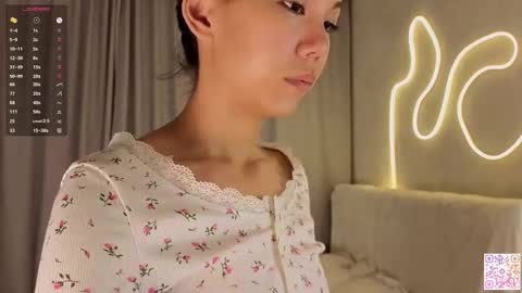 Bella online show from November 20, 6:07 pm