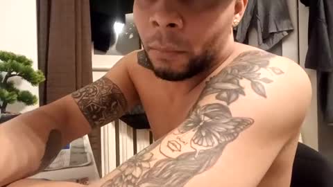 junior1033760 online show from April 5, 8:06 pm