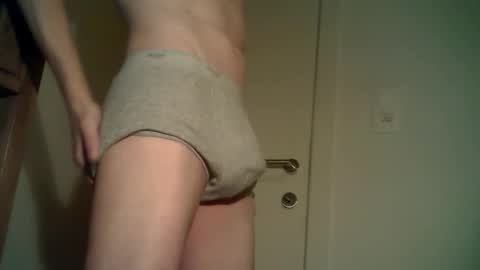 Junior online show from December 5, 6:04 pm