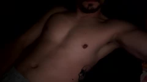 junior404173 online show from April 9, 10:04 pm