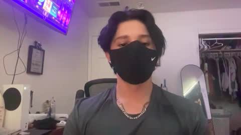 Juniti online show from December 3, 7:05 am