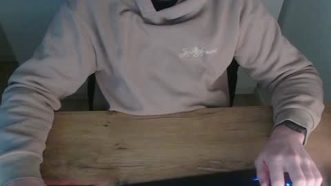 junk2711 online show from January 19, 2:49 pm