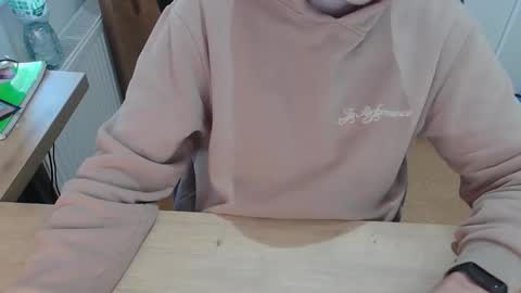 junk2711 online show from November 11, 1:44 pm