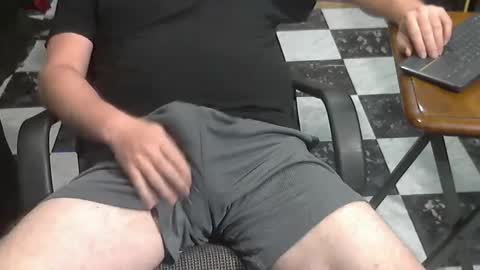 Snapshot of junkerdc1 chatting on September 27, 2:27 am junkerdc1 online show from September 27, 2:27 am