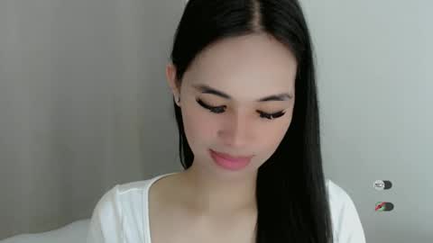 Julia online show from January 13, 2:32 pm