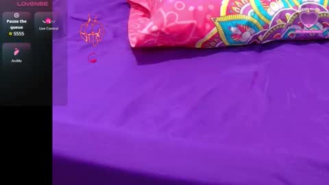 jupiter_3333 online show from April 21, 6:23 pm