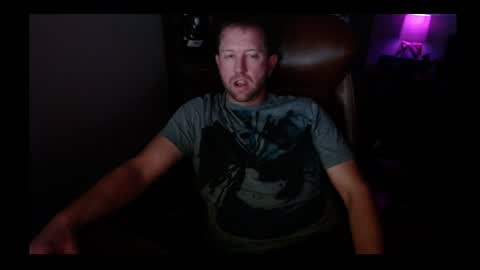 Snapshot of jusbeaz8722 chatting on January 20, 5:26 am JustnSide Unexxst online show from January 20, 5:26 am