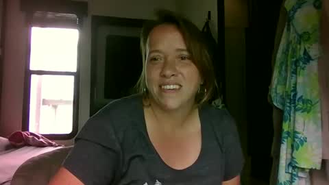 CamperGirl online show from April 2, 5:10 pm