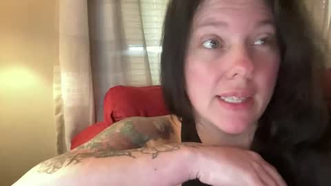 Snapshot of just4you101 chatting on December 22, 1:19 pm Flirty influncer online show from December 22, 1:19 pm