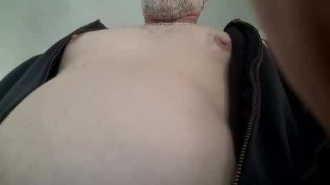 Snapshot of just74fun chatting on December 21, 4:46 pm just74fun online show from December 21, 4:46 pm
