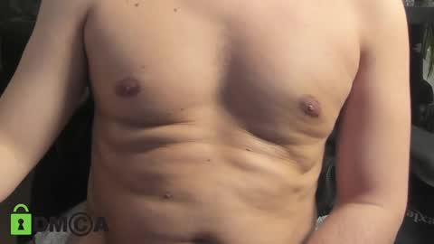 Snapshot of just_a_frenchguy chatting on December 25, 7:02 pm just_a_frenchguy online show from December 25, 7:02 pm