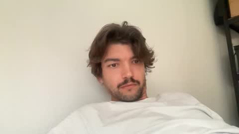 Snapshot of just_a_guy_with_a_big_cock chatting on October 3, 9:39 am just_a_guy_with_a_big_cock online show from October 3, 9:39 am