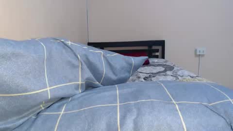 Snapshot of just_dirty_fun chatting on April 24, 5:32 am justdirtyfun online show from April 24, 5:32 am