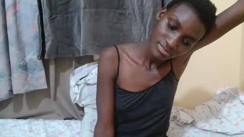 just ebonee online show from March 7, 2:04 am