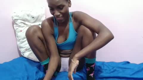 just ebonee online show from December 3, 9:35 pm