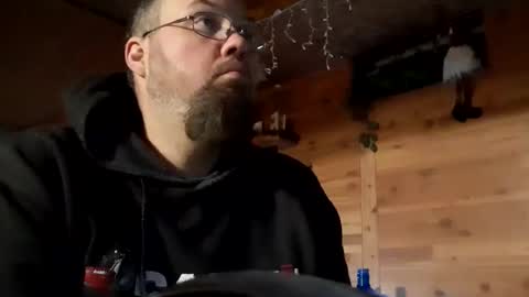 Snapshot of just_hangin_around chatting on November 4, 2:49 pm just_hangin_around online show from November 4, 2:49 pm