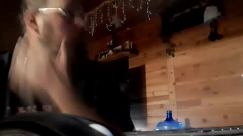 Snapshot of just_hangin_around chatting on November 11, 3:56 pm just_hangin_around online show from November 11, 3:56 pm