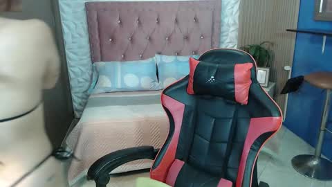 JUSTKARLITA online show from March 22, 3:43 am