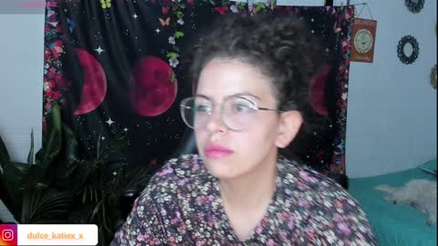 Snapshot of just_katiex chatting on January 9, 12:25 am Sofia online show from January 9, 12:25 am