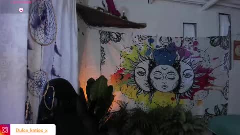 Snapshot of just_katiex chatting on February 16, 11:05 pm Sofia online show from February 16, 11:05 pm