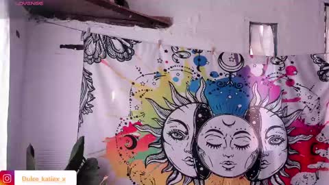 Snapshot of just_katiex chatting on February 18, 12:49 pm Sofia online show from February 18, 12:49 pm