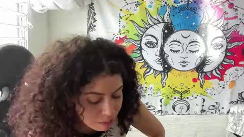 Snapshot of just_katiex chatting on February 21, 4:48 pm Sofia online show from February 21, 4:48 pm