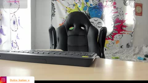 Snapshot of just_katiex chatting on February 27, 6:09 pm Sofia online show from February 27, 6:09 pm