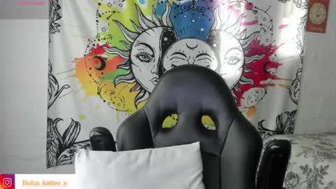 Snapshot of just_katiex chatting on February 28, 7:46 pm Sofia online show from February 28, 7:46 pm