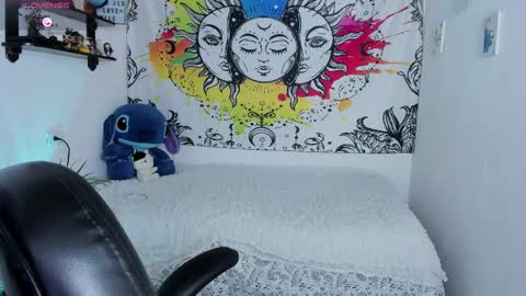 Snapshot of just_katiex chatting on December 19, 5:36 am Sofia online show from December 19, 5:36 am