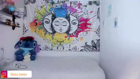 Snapshot of just_katiex chatting on January 10, 4:20 pm Sofia online show from January 10, 4:20 pm