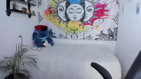 Snapshot of just_katiex chatting on January 16, 8:13 pm Sofia online show from January 16, 8:13 pm