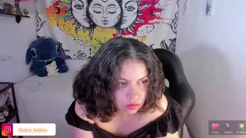 Snapshot of just_katiex chatting on February 11, 7:08 pm Sofia online show from February 11, 7:08 pm