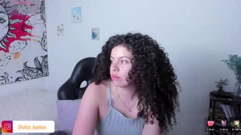 Snapshot of just_katiex chatting on March 10, 3:11 am Sofia online show from March 10, 3:11 am