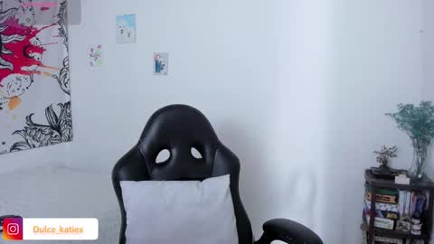 Snapshot of just_katiex chatting on March 21, 3:48 pm Sofia online show from March 21, 3:48 pm