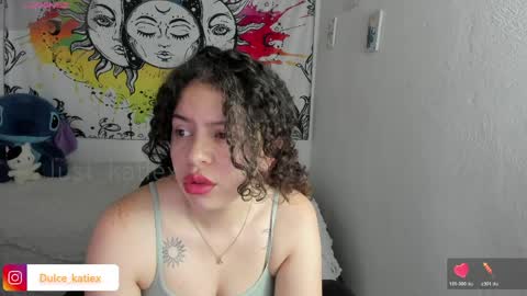 Snapshot of just_katiex chatting on April 3, 2:48 pm Sofia online show from April 3, 2:48 pm