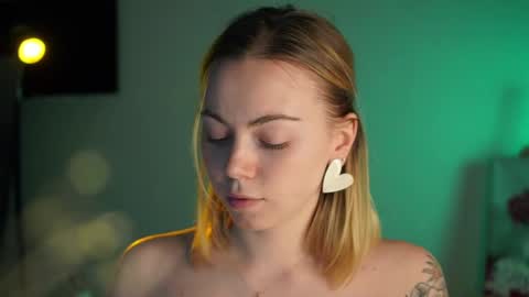 Alexa online show from February 9, 9:28 pm