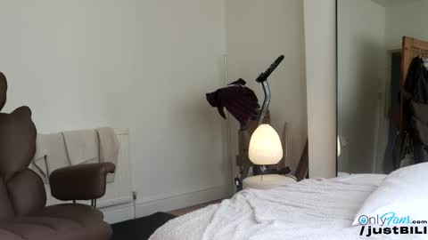 Snapshot of justbecauseiloveit chatting on September 11, 7:41 am Billie B William online show from September 11, 7:41 am