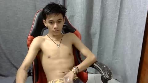 Jade online show from April 5, 11:29 am