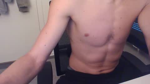 Snapshot of justfun196 chatting on November 21, 11:36 pm TIm online show from November 21, 11:36 pm