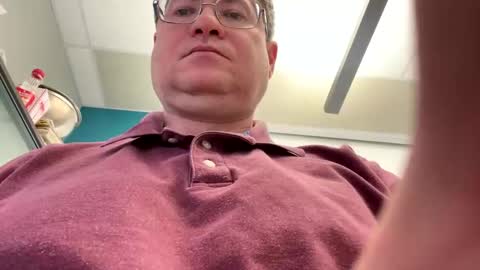 Snapshot of justfunguy221287 chatting on December 31, 7:07 pm justfunguy221287 online show from December 31, 7:07 pm