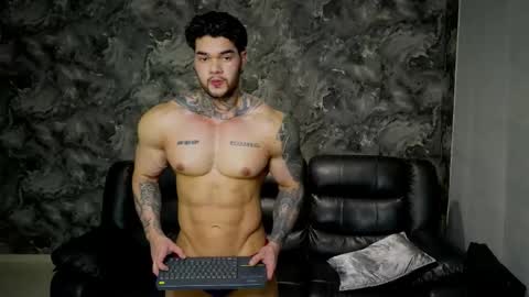 justin clark1 online show from February 21, 4:35 am