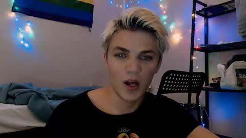 U bf Justin online show from December 4, 4:59 pm