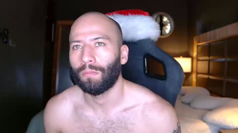 Snapshot of justin_hton chatting on December 30, 3:02 pm Justin online show from December 30, 3:02 pm