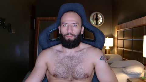 Snapshot of justin_hton chatting on November 8, 1:22 pm Justin online show from November 8, 1:22 pm