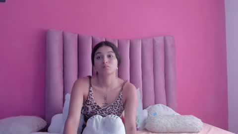 Snapshot of justin_jazmin chatting on December 27, 6:42 pm JUSTIN Y JAZMIN online show from December 27, 6:42 pm